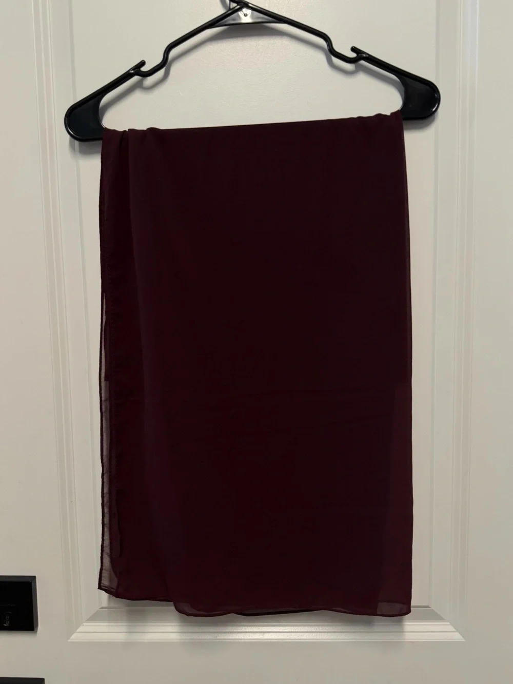 Burgundy Maroon Chiffon Hijab – Lightweight Sheer Muslim Headscarf